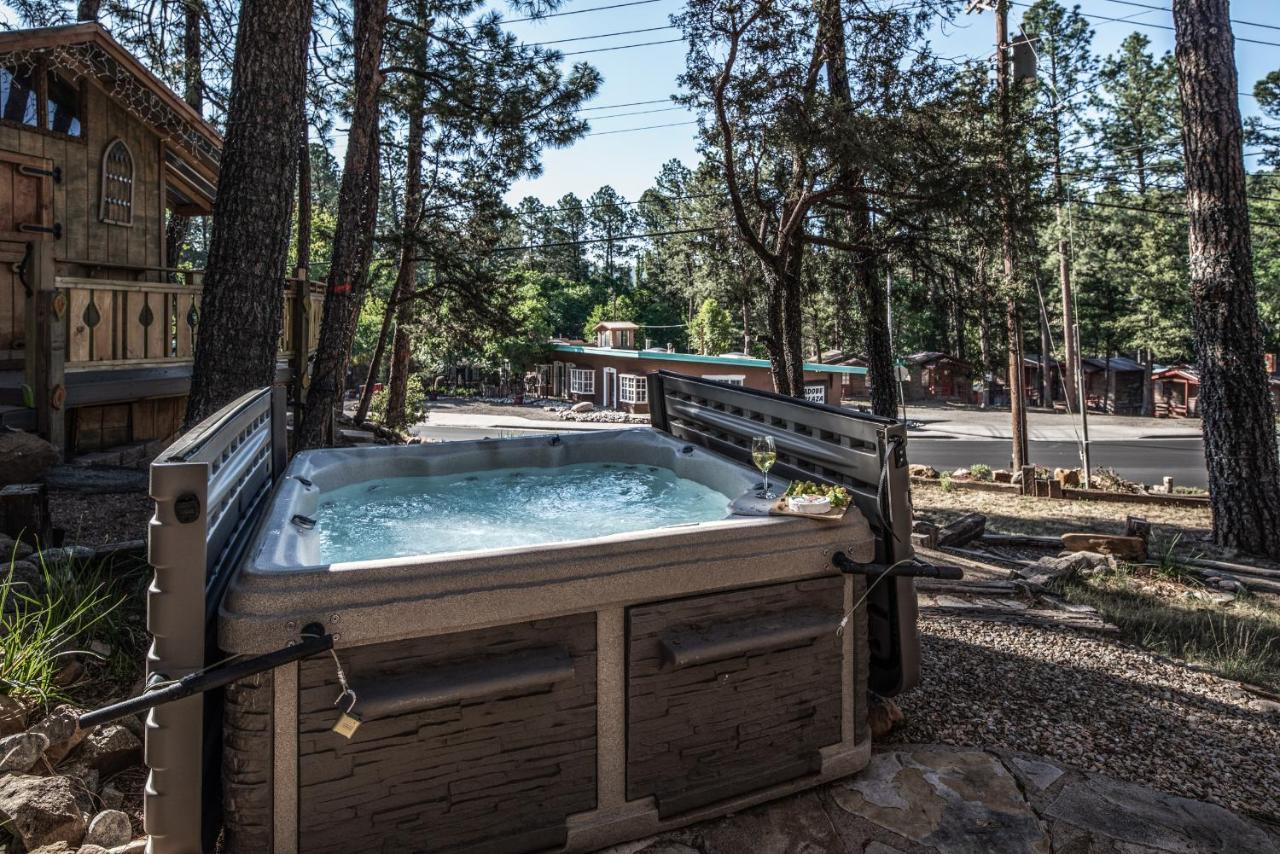 Sugar Butter Chalet, 2 Bedrooms, Wood Burning Stove, Hot Tub, Sleeps 6 Ruidoso Buitenkant foto